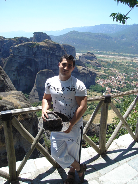 View prev photo
