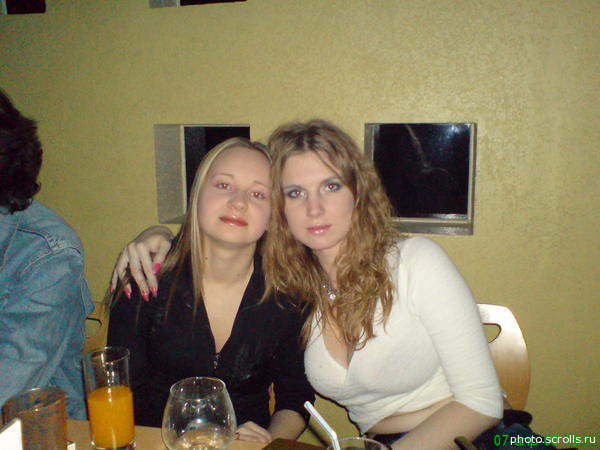 View prev photo