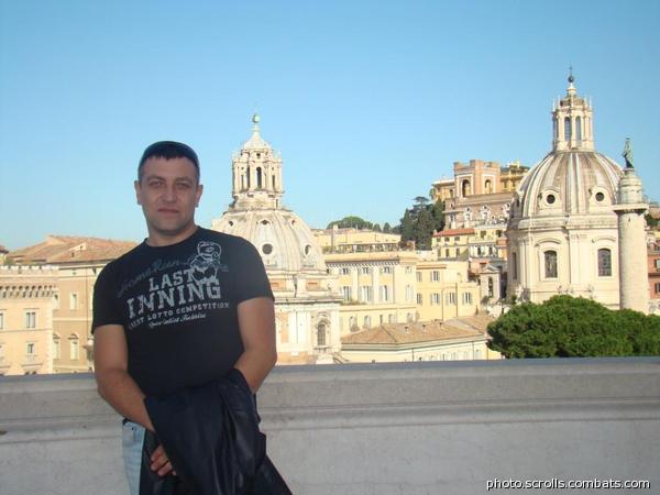 View prev photo