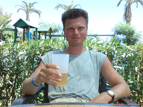 View prev photo