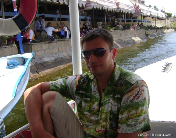 View prev photo