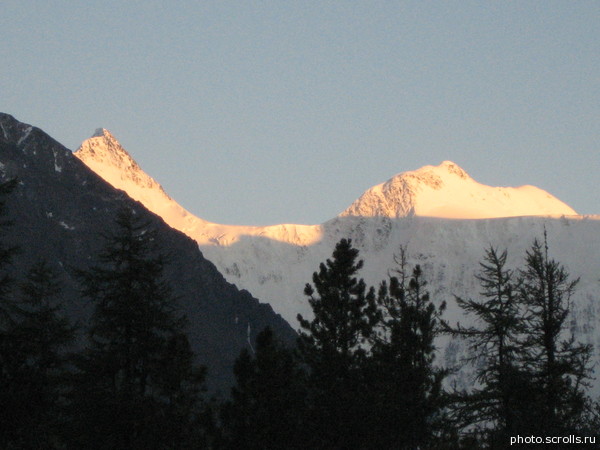 View next photo