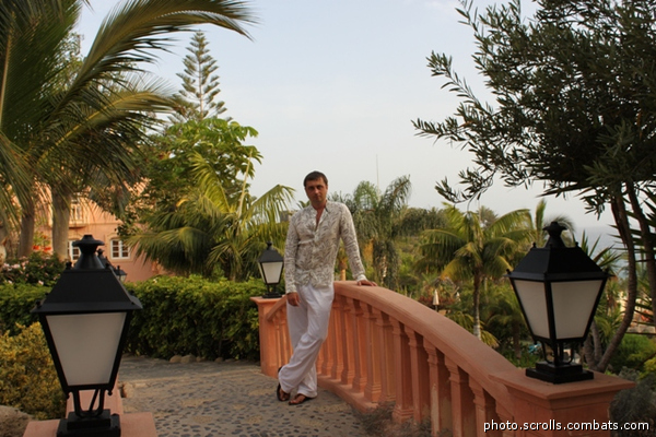 View prev photo
