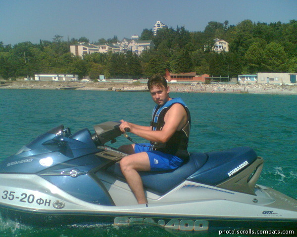 View prev photo