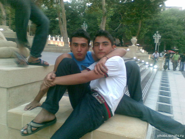 View prev photo