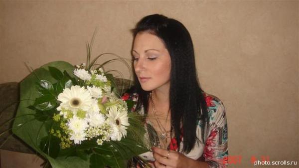 View prev photo