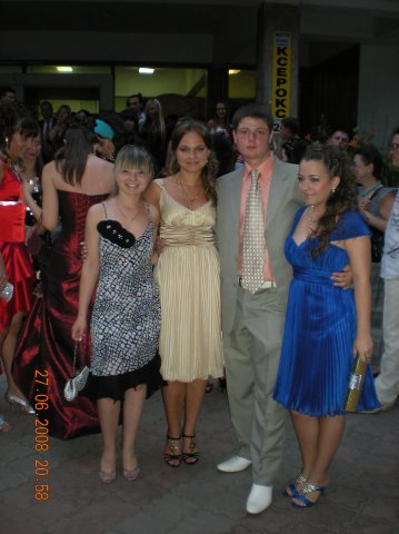 View prev photo