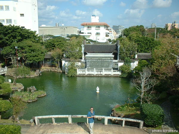 View next photo