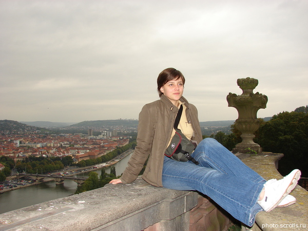 View prev photo