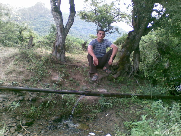 View prev photo