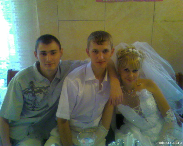 View prev photo