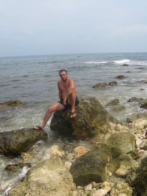 View prev photo