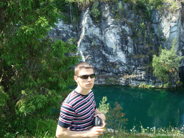 View prev photo