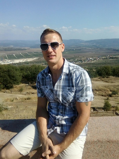 View prev photo