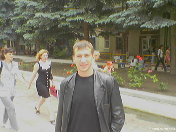 View prev photo