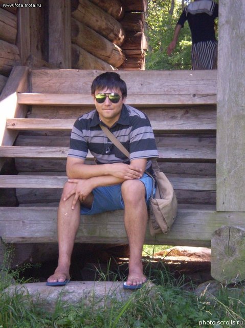 View prev photo