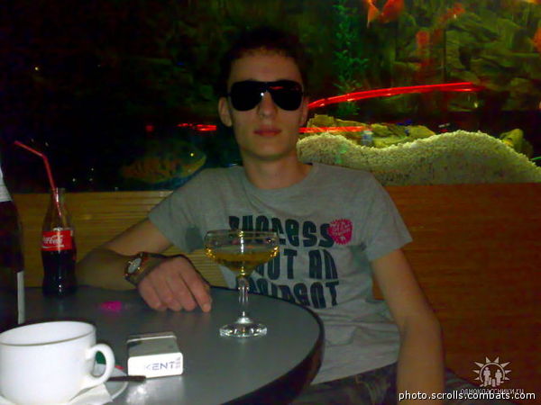 View prev photo