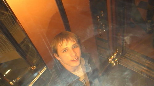 View prev photo