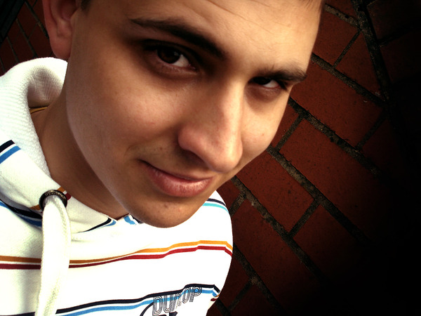 View prev photo