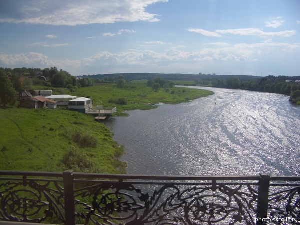 View prev photo