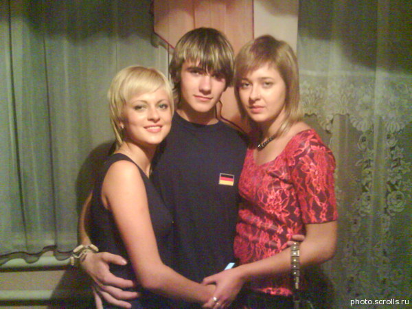 View prev photo