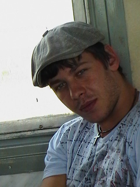 View prev photo