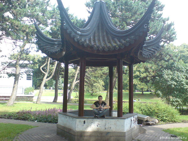 View prev photo