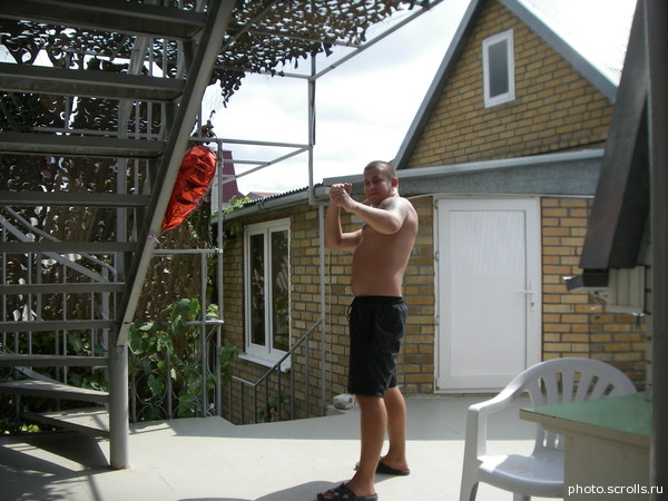 View prev photo