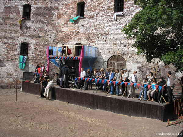 View next photo