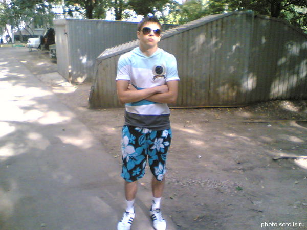 View prev photo