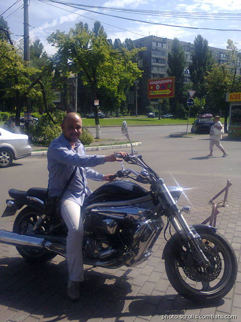 View prev photo