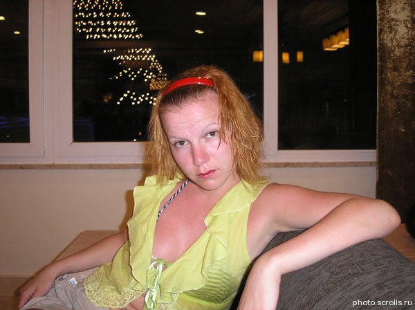View prev photo