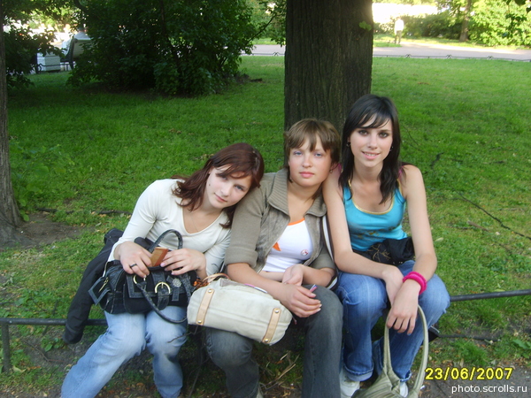 View prev photo