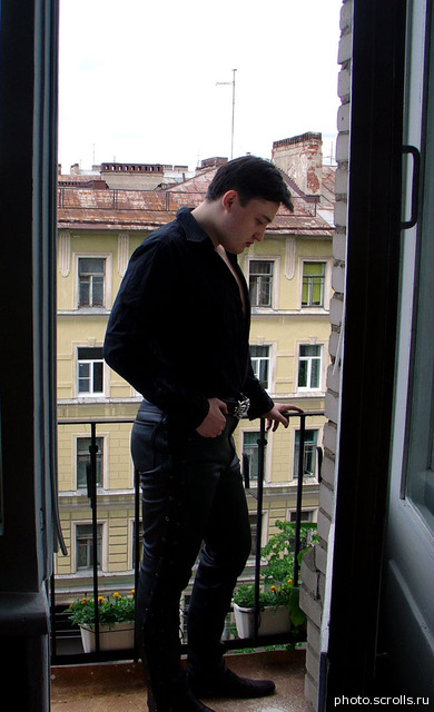 View prev photo