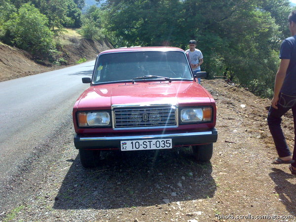 View prev photo