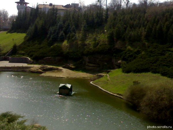View prev photo