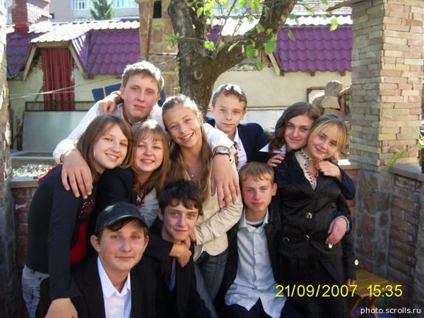 View prev photo
