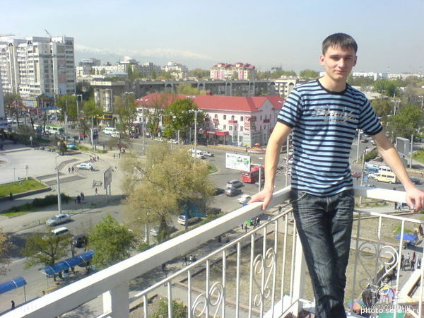 View prev photo