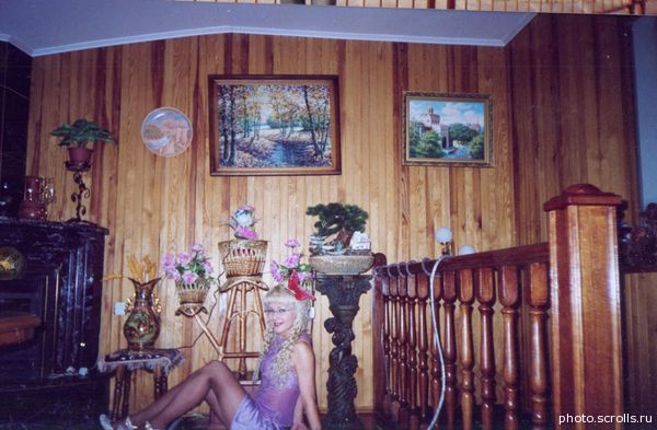 View prev photo