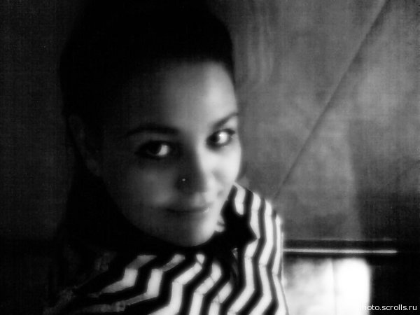 View prev photo