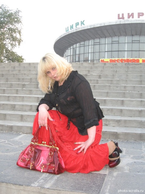 View prev photo