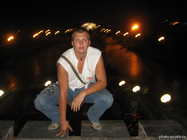 View prev photo