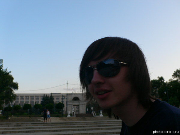 View prev photo