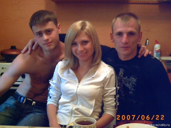 View prev photo