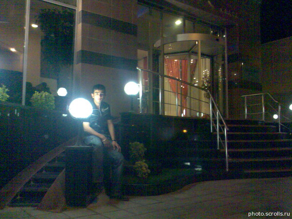 View prev photo
