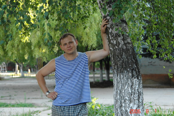 View prev photo