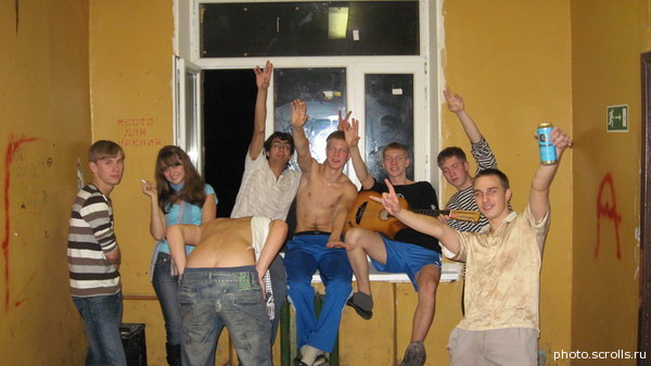 View prev photo