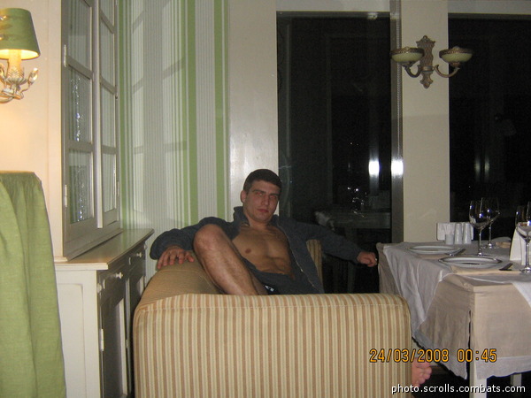 View prev photo