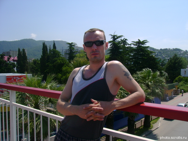 View prev photo