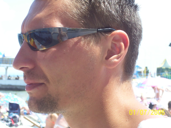 View prev photo